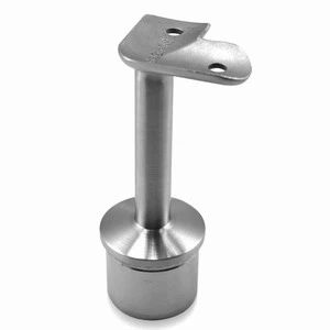 Zanglamas po'latdan yasalgan küpeşte qo'llab-quvvatlash burchakda kıvırma uchun 90 daraja