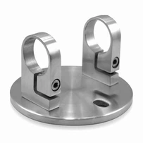 Zanglamaydigan po'latdan yasalgan devorga biriktirilgan qavs